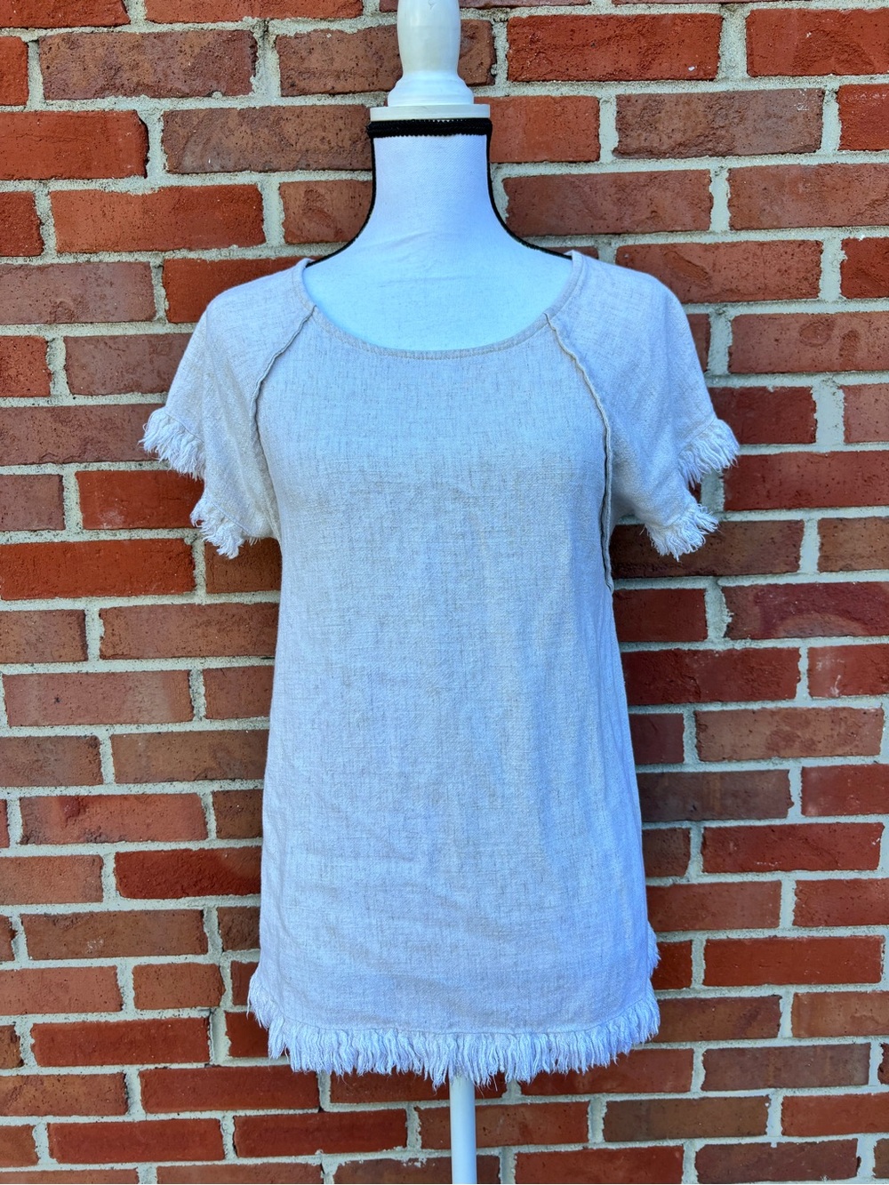 Umgee Linen Blend Frayed Hem Short Sleeve Cream Tunic Top Womens Small